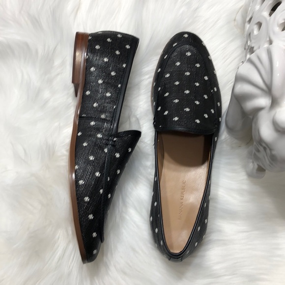 New Banana Republic Black Woven Loafers - Picture 7 of 8